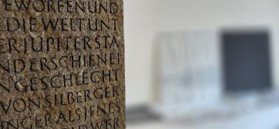Ausstellungsvorbereitungen Kempener Künstler, © Bettina Klapheck, Kulturamt Kempen