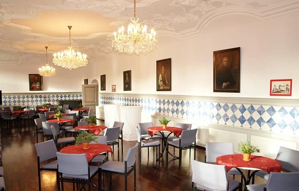Rokokosaal umfunktioniert zum beliebten Museumscafé, © Bettina Klapheck, Kulturamt Kempen Rokokosaal umfunktioniert zum beliebten Museumscafé, © Bettina Klapheck, Kulturamt Kempen